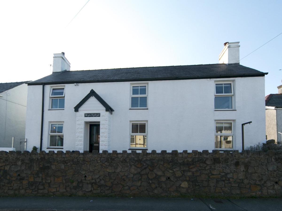 Holiday home Pass The Keys Spacious In With Parking Benllech