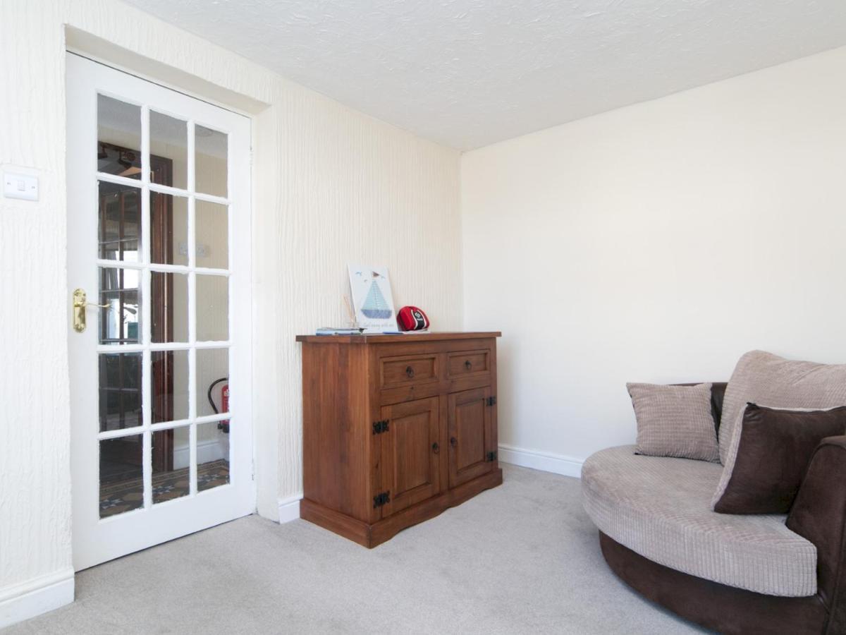 Holiday home Pass The Keys Spacious In With Parking